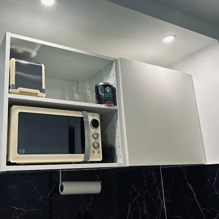 Easy Check-in 10 Minutes Parking Wifi Welcome Gift Starbucks Coffee Apartment Bussy-Saint-Georges